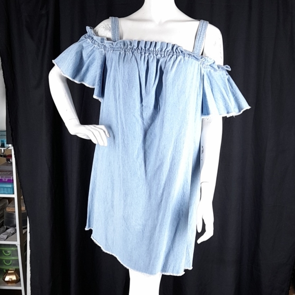 💙 7 FAM Off the Shoulder Denim/Chambray Dress - Picture 4 of 11